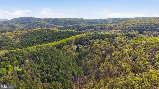 4 PARSONS RIDGE RD, Romney, WV 26757
