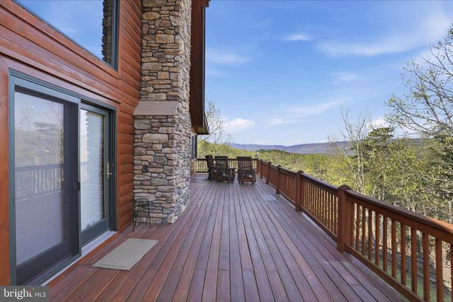 4 PARSONS RIDGE RD, Romney, WV 26757