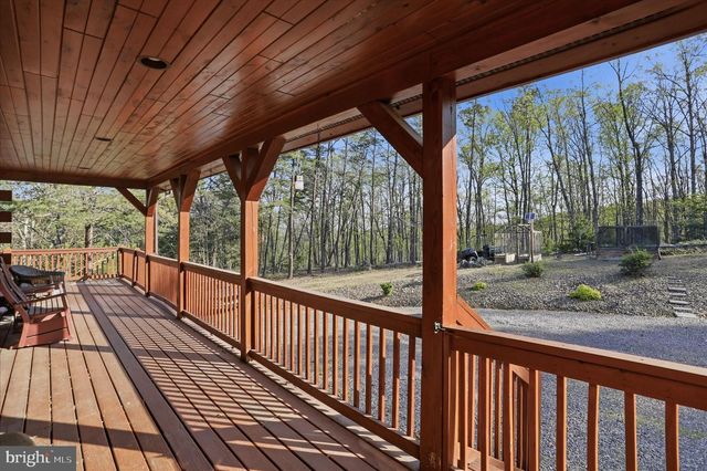 4 PARSONS RIDGE RD, Romney, WV 26757