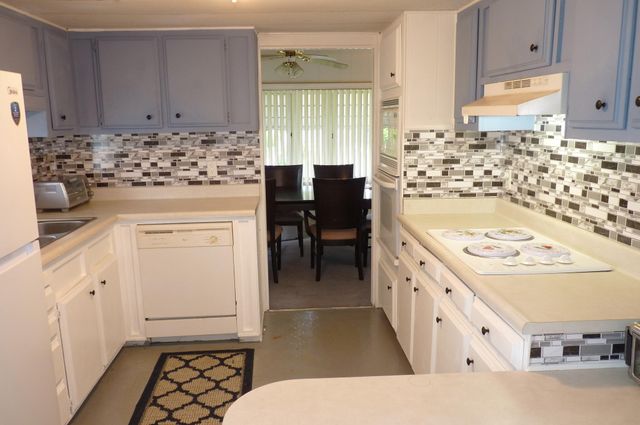 8933 CYPRESS Street, Boynton Beach, FL 33436