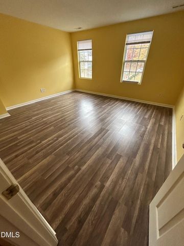 100 Henson Place, Apex, NC 27502