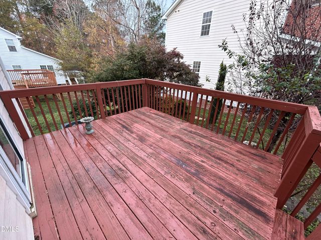 100 Henson Place, Apex, NC 27502