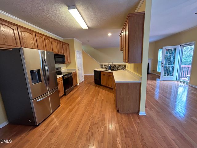 100 Henson Place, Apex, NC 27502