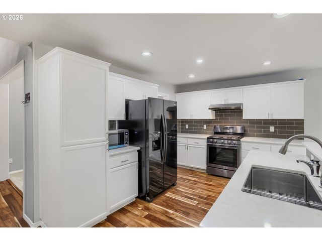 4661 Nw UNION HILLS Ter, Beaverton, OR 97006