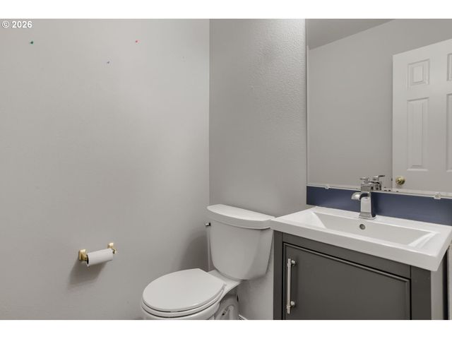 4661 Nw UNION HILLS Ter, Beaverton, OR 97006