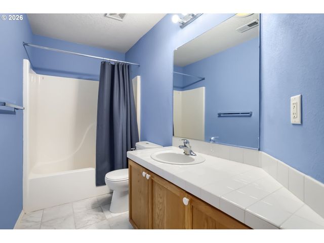 4661 Nw UNION HILLS Ter, Beaverton, OR 97006