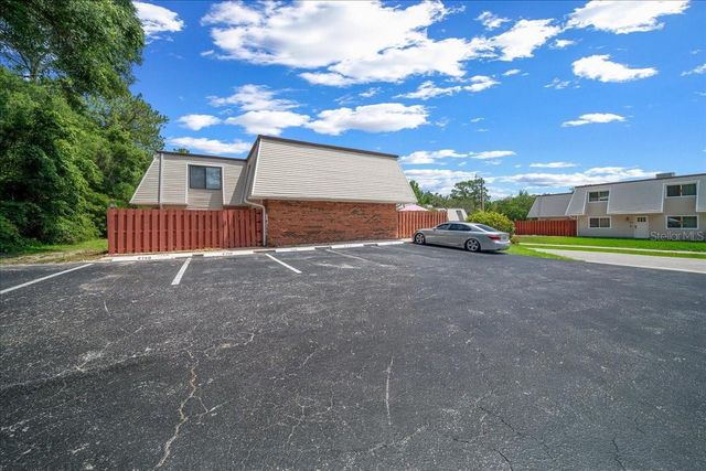 2142 NE 45TH AVENUE 2, Ocala, FL 34470