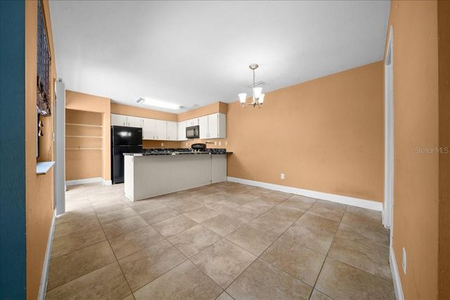 2142 NE 45TH AVENUE 2, Ocala, FL 34470