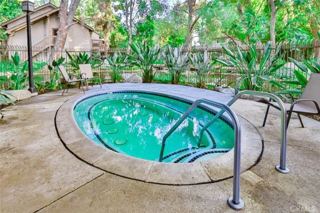 7050 Shoup Avenue 178, Canoga Park, CA 91303