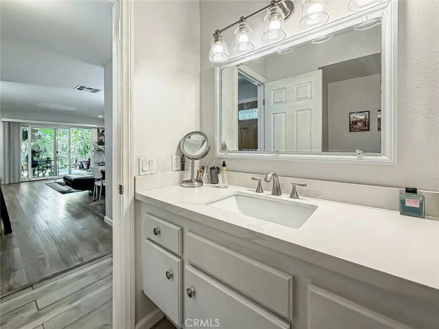 7050 Shoup Avenue 178, Canoga Park, CA 91303