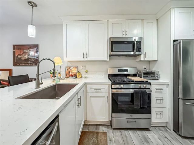 7050 Shoup Avenue 178, Canoga Park, CA 91303