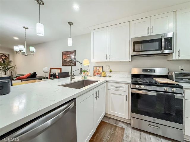 7050 Shoup Avenue 178, Canoga Park, CA 91303