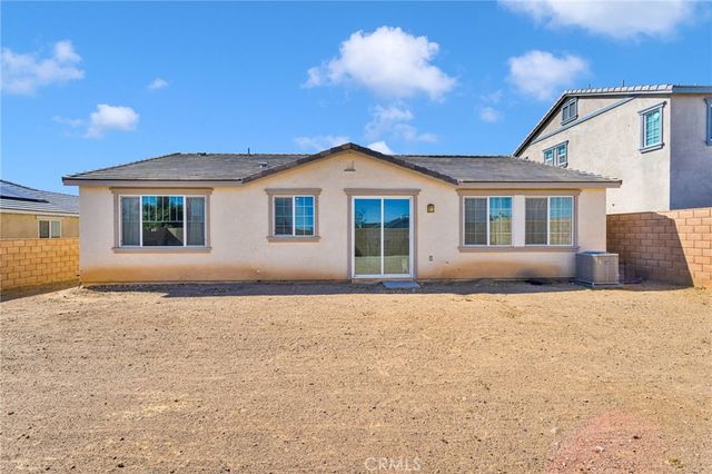 12576 Wycliff, Victorville, CA 92392