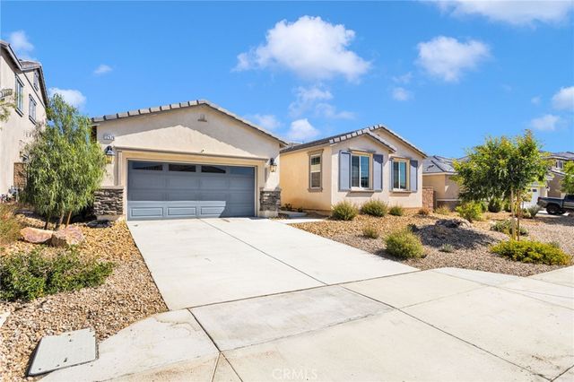 12576 Wycliff, Victorville, CA 92392