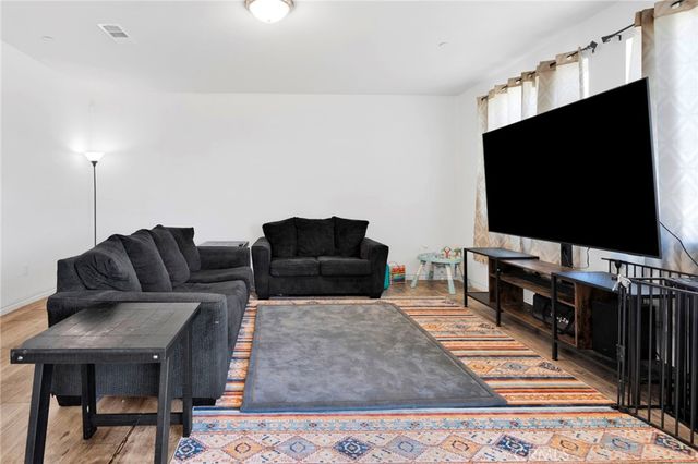 12576 Wycliff, Victorville, CA 92392