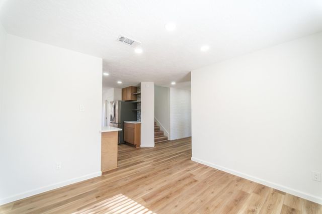 303 Swords Bend, Stafford, TX 77477