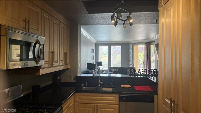 210 East Flamingo Road 205, Las Vegas, NV 89169