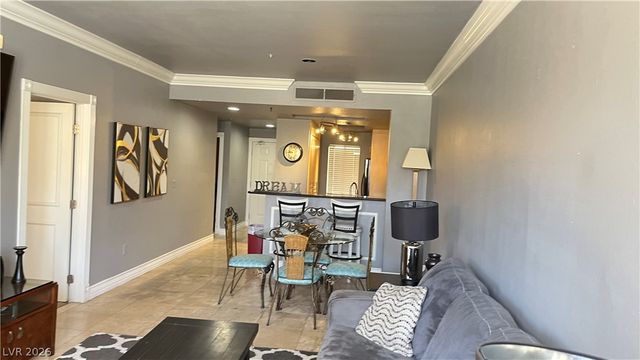 210 East Flamingo Road 205, Las Vegas, NV 89169