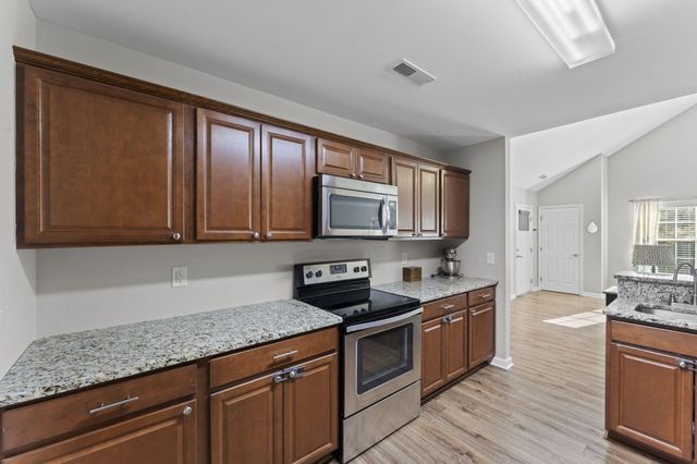 815 Slidingrock Lane, Sumter, SC 29150