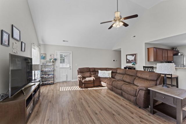 815 Slidingrock Lane, Sumter, SC 29150