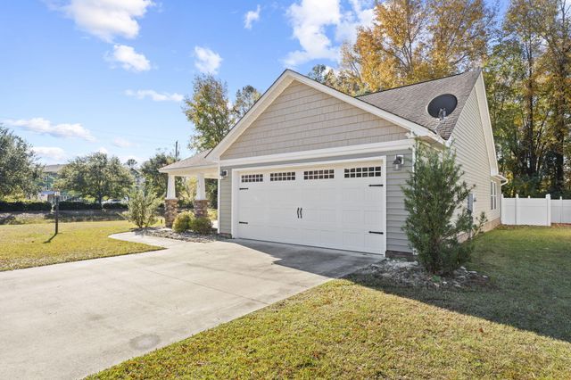 815 Slidingrock Lane, Sumter, SC 29150