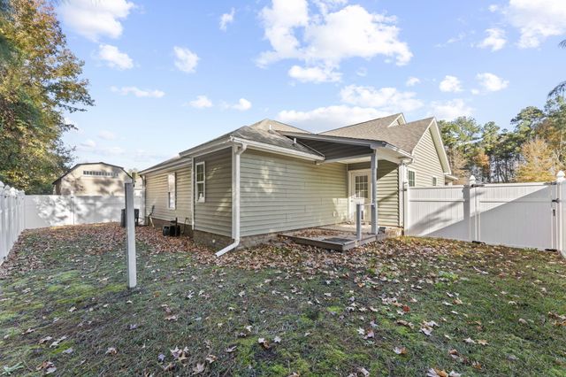 815 Slidingrock Lane, Sumter, SC 29150