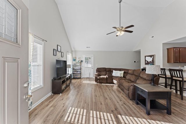 815 Slidingrock Lane, Sumter, SC 29150