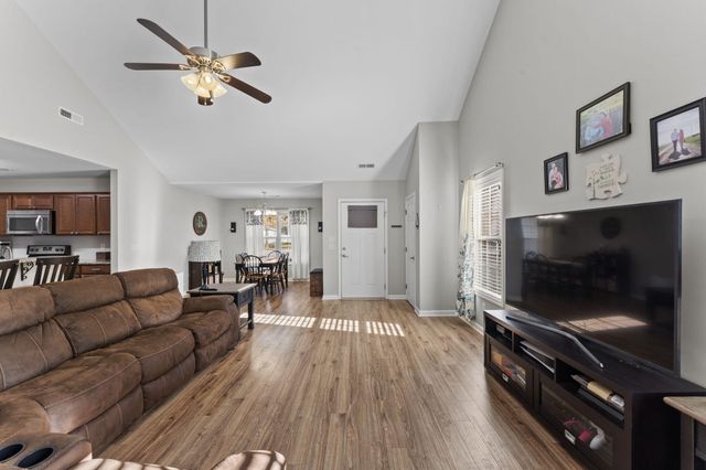 815 Slidingrock Lane, Sumter, SC 29150