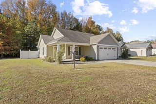 815 Slidingrock Lane, Sumter, SC 29150