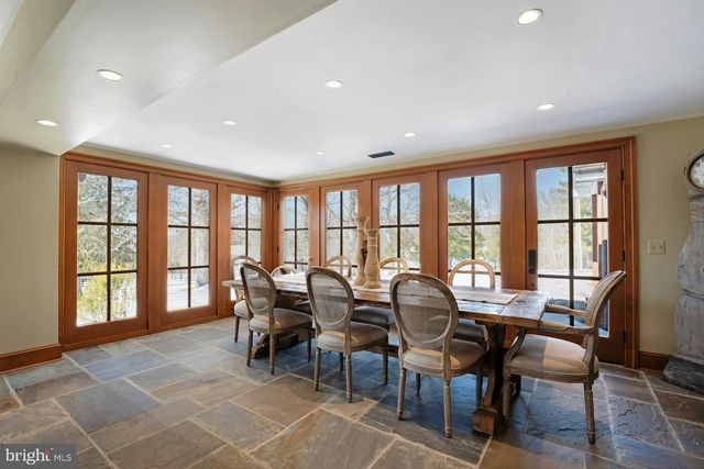 43470 EVANS POND RD, Leesburg, VA 20176