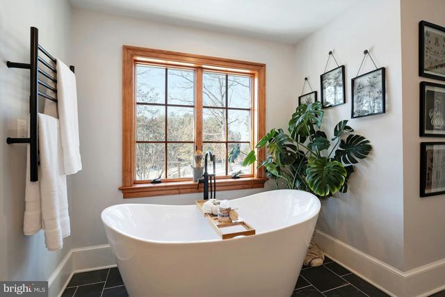 43470 EVANS POND RD, Leesburg, VA 20176
