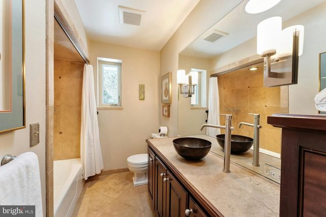 43470 EVANS POND RD, Leesburg, VA 20176