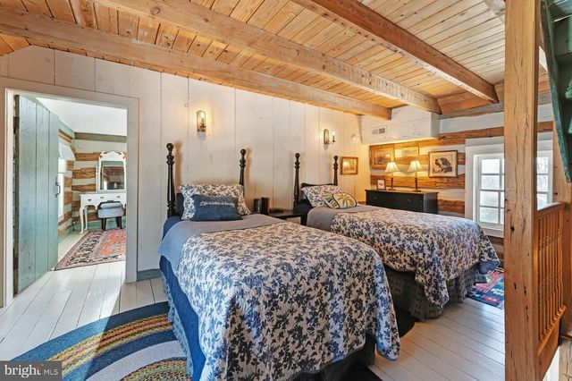 43470 EVANS POND RD, Leesburg, VA 20176