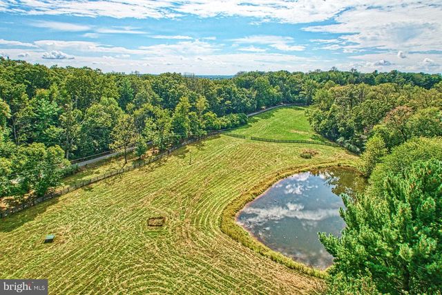 43470 EVANS POND RD, Leesburg, VA 20176