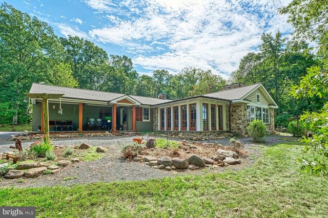 43470 EVANS POND RD, Leesburg, VA 20176