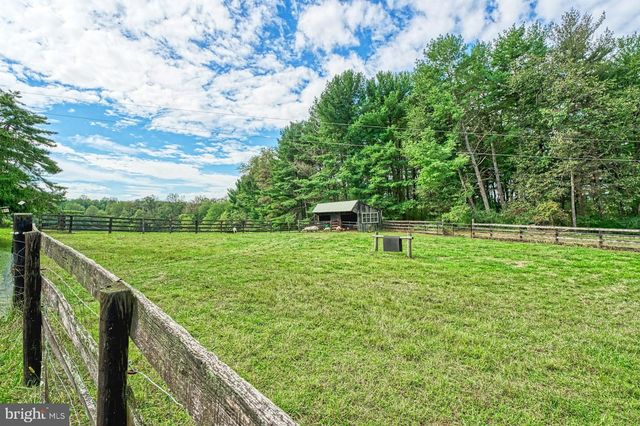 43470 EVANS POND RD, Leesburg, VA 20176