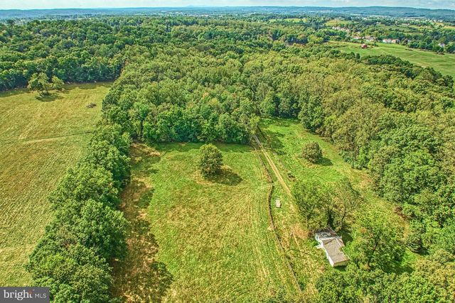 43470 EVANS POND RD, Leesburg, VA 20176