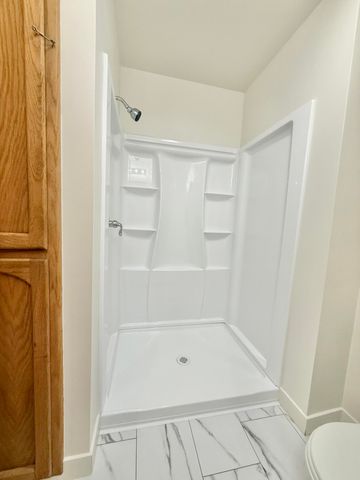 1407 California Avenue, Klamath Falls, OR 97601