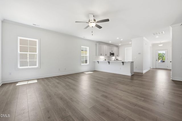 122 Grinnell Loop, Sanford, NC 27332