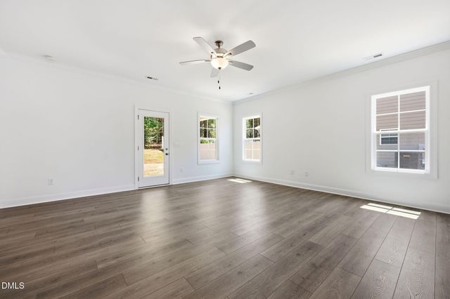 122 Grinnell Loop, Sanford, NC 27332