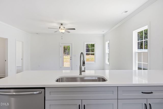 122 Grinnell Loop, Sanford, NC 27332