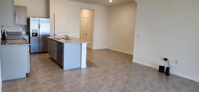 9241 ROCK HARBOUR WAY, Tampa, FL 33637
