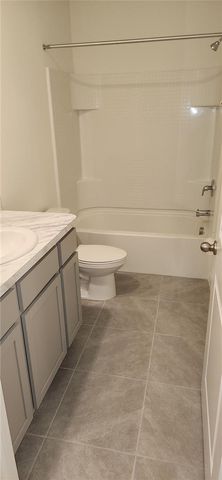 9241 ROCK HARBOUR WAY, Tampa, FL 33637