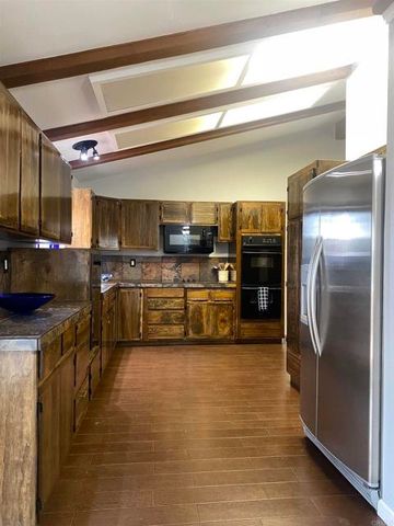 18461 Santa Anita Street, Tehachapi, CA 93561