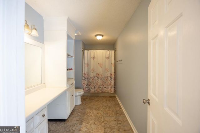 127 Pine Bluff Drive, Statesboro, GA 30458