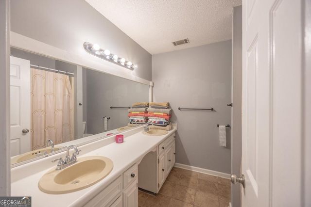 127 Pine Bluff Drive, Statesboro, GA 30458