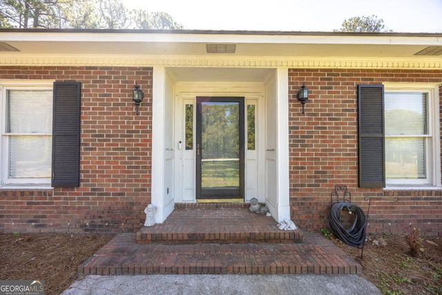127 Pine Bluff Drive, Statesboro, GA 30458