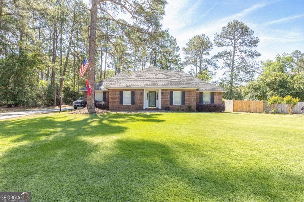 127 Pine Bluff Drive, Statesboro, GA 30458