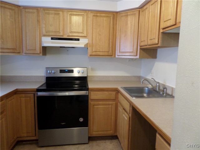 258 Cedar Court 258, Van Buren, NY 13027