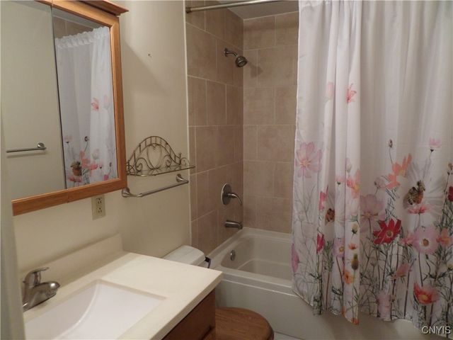 258 Cedar Court 258, Van Buren, NY 13027